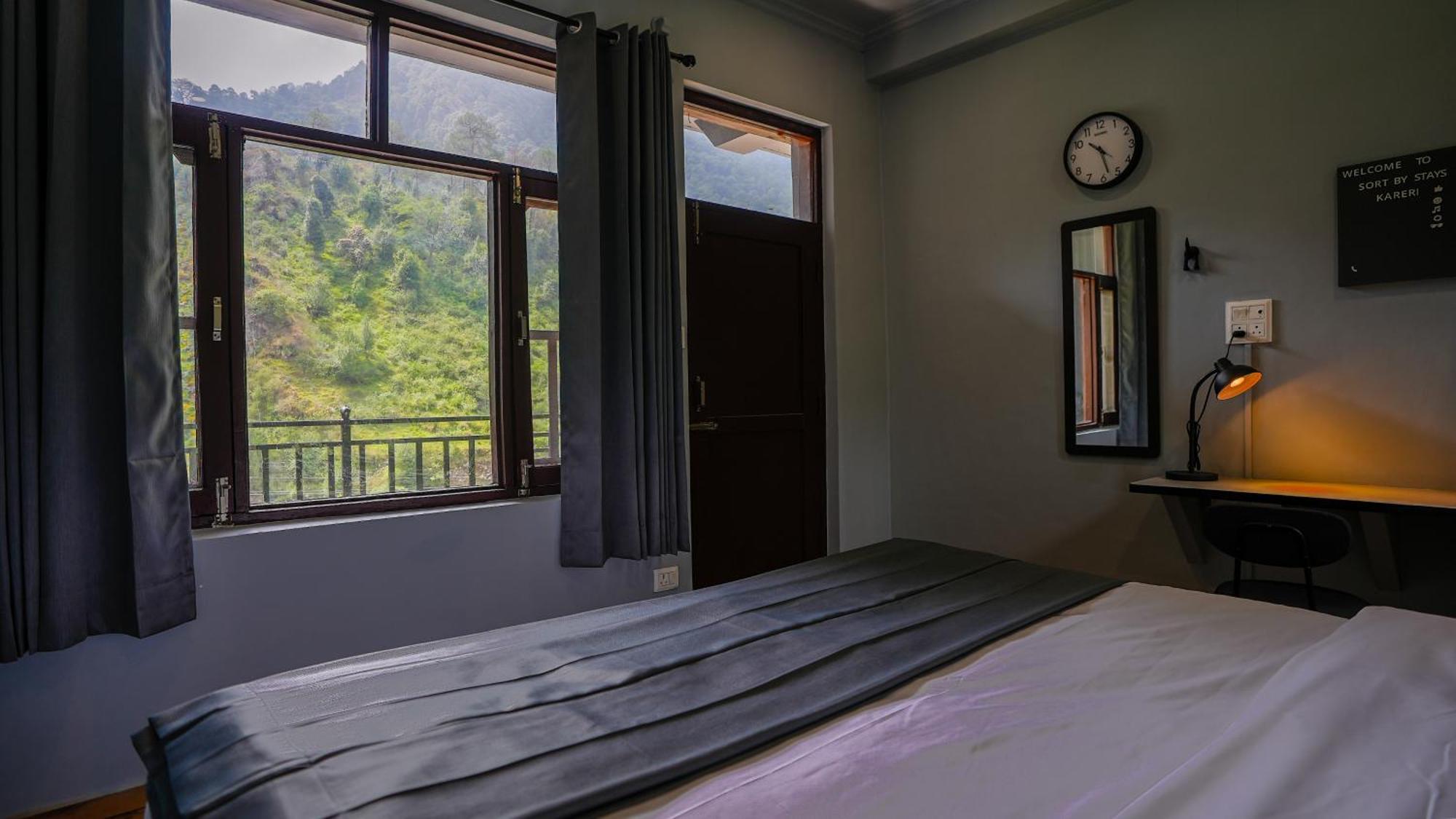Sort By Stays, Kareri Dharamshala Dış mekan fotoğraf